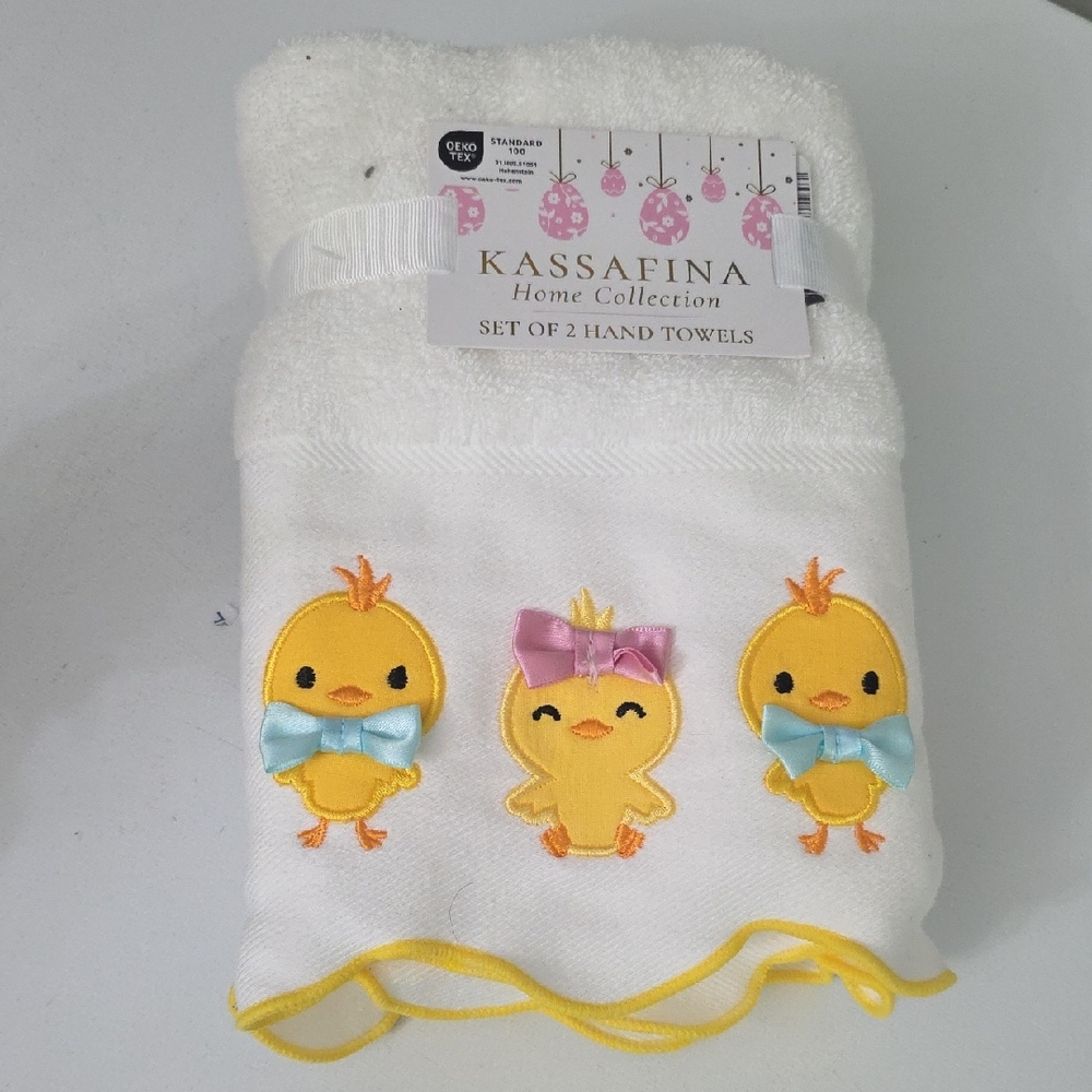 Kassafina White Hand Towels with Yellow Chick Embroidery - Set of 2, NWT